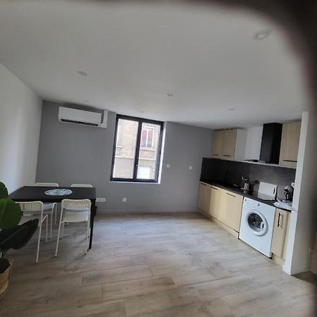 Appartement Entierement Renove A Neuf 101 Сент Етиен Екстериор снимка
